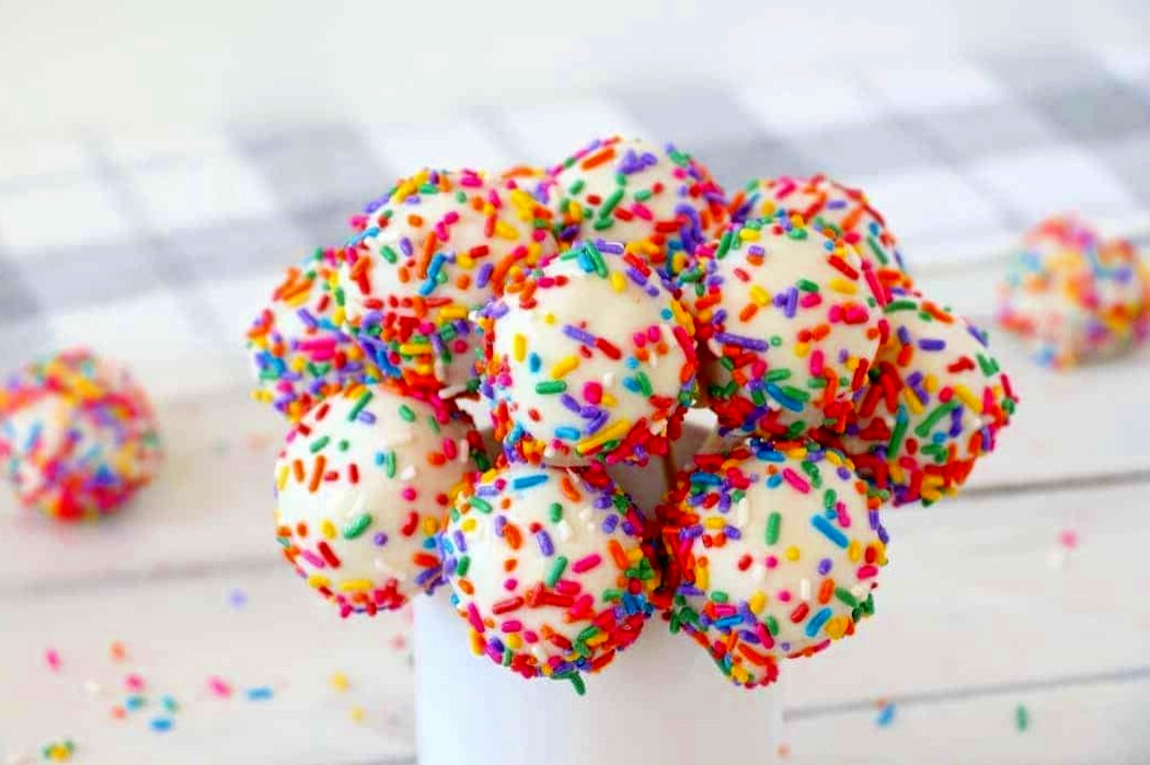 Funfetti Cake Balls Recipe