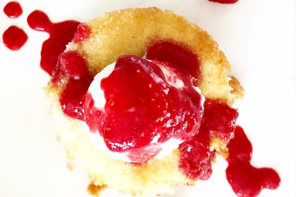 Low Carb/Gluten Free Mastro's Warm Butter Cake |
