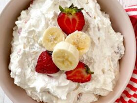 Strawberry Banana Cheesecake Salad Recipe