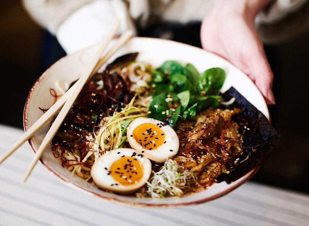 Easy Ramen Recipe - Eating Happiness